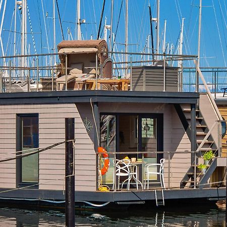 Hausboot - Svanehus Heiligenhafen Zewnętrze zdjęcie